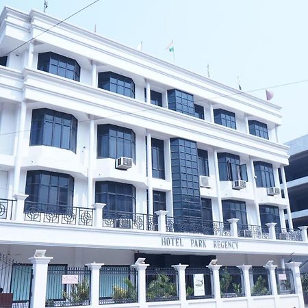 Hotel Park Regency Gorakhpur Extérieur photo