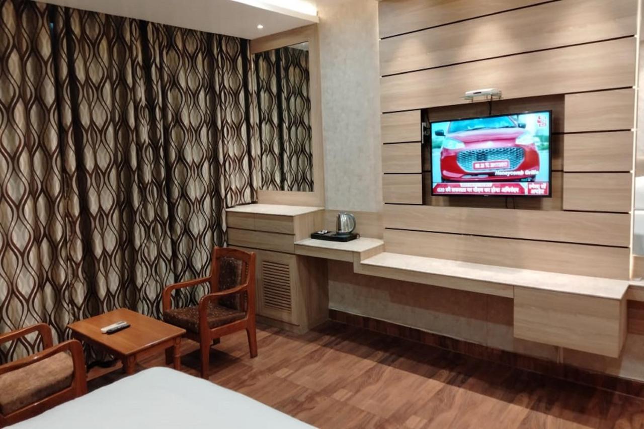 Hotel Park Regency Gorakhpur Extérieur photo