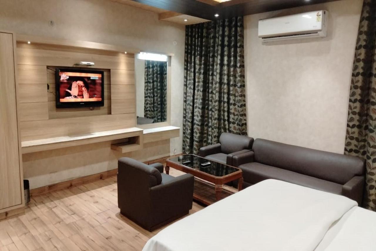 Hotel Park Regency Gorakhpur Extérieur photo