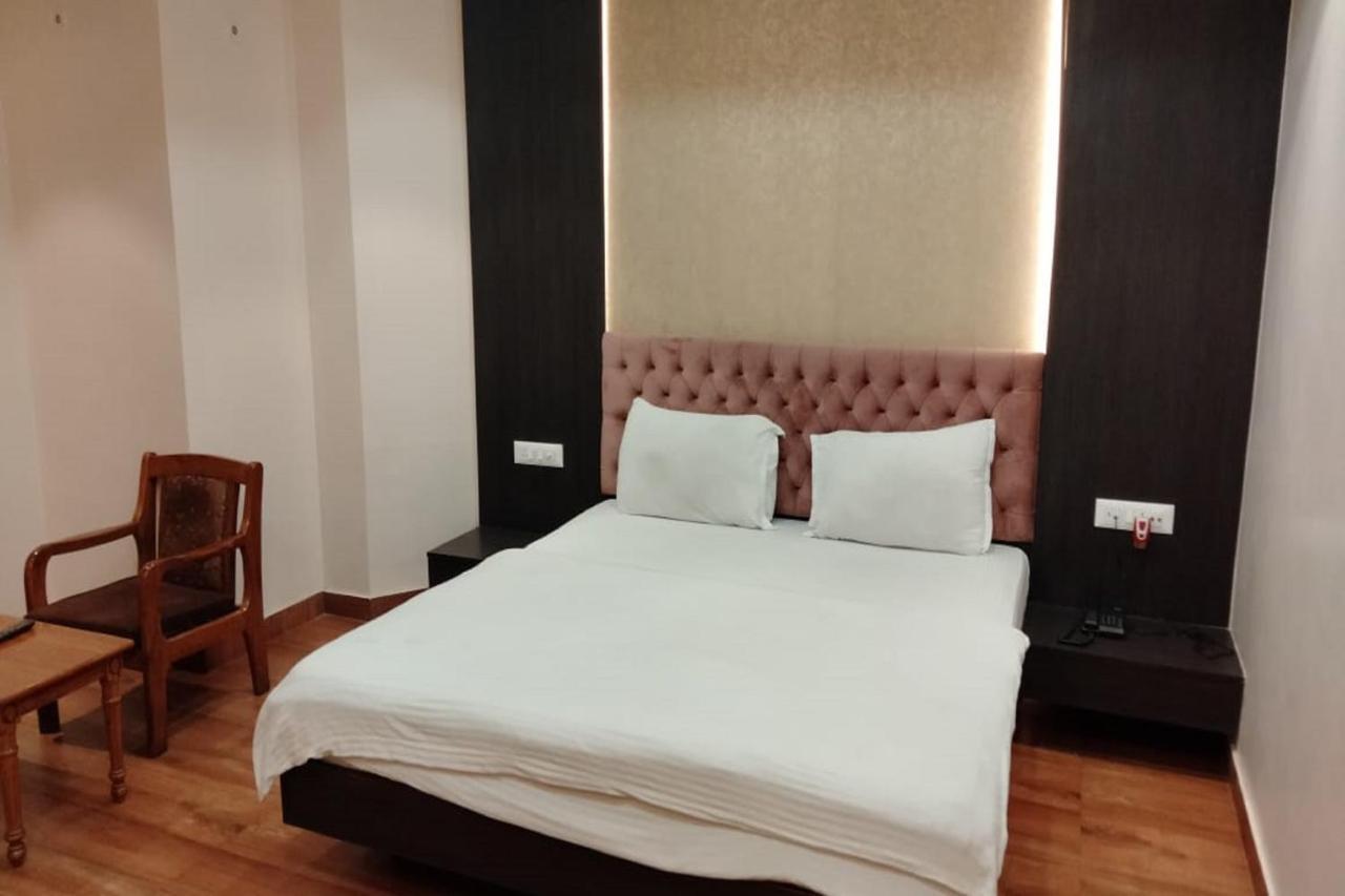 Hotel Park Regency Gorakhpur Extérieur photo