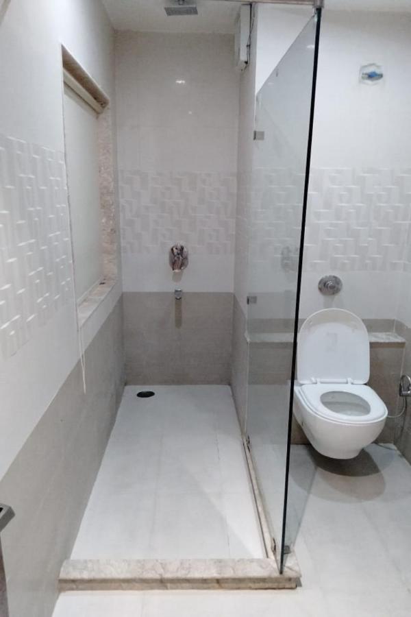 Hotel Park Regency Gorakhpur Extérieur photo