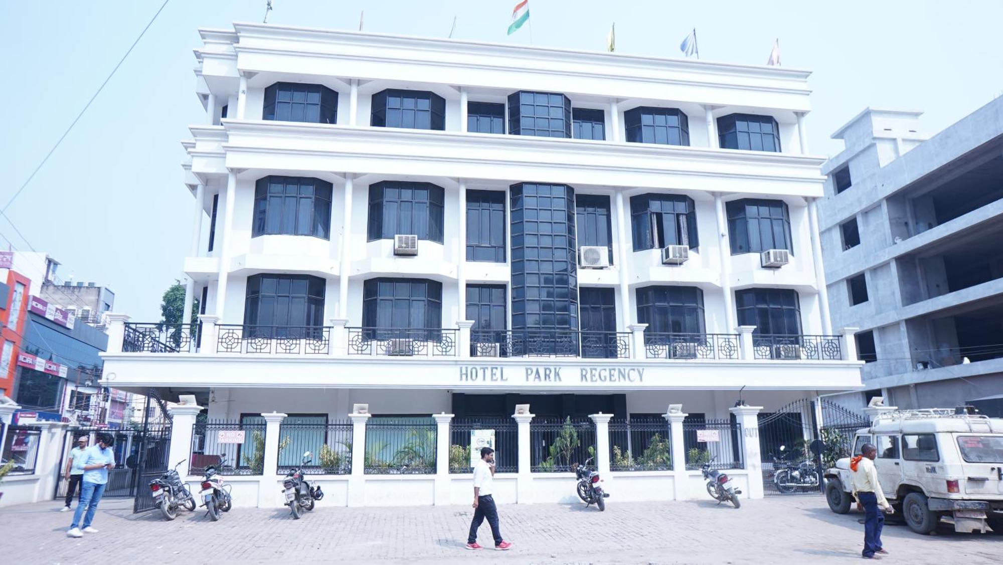 Hotel Park Regency Gorakhpur Extérieur photo